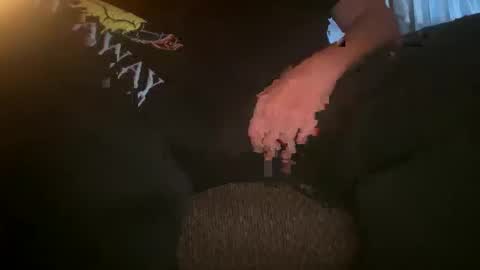 buckoykang online show from December 7, 2024, 4:36 pm