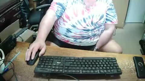 Bucku2 online show from April 14, 2026, 9:54 pm