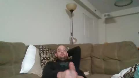 Snapshot of bud42o chatting on January 9, 2026, 11:28 pm Bud42o online show from January 9, 2026, 11:28 pm