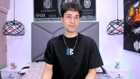 Snapshot of buddy_whitte chatting on May 9, 2026, 6:02 pm Buddy Whitte online show from May 9, 2026, 6:02 pm