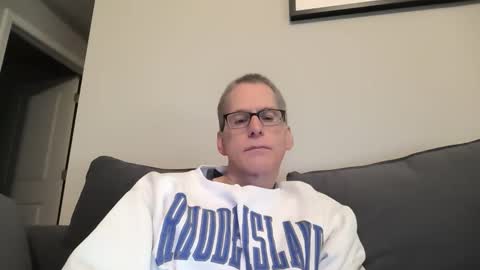 Snapshot of budman004 chatting on January 18, 2026, 2:59 am budman004 online show from January 18, 2026, 2:59 am