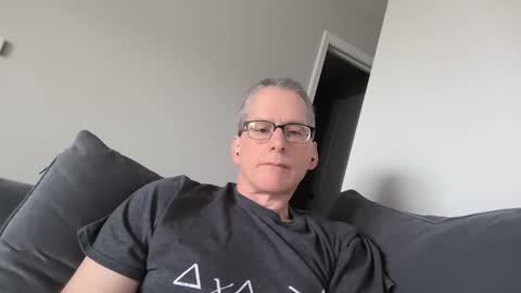 Snapshot of budman004 chatting on March 20, 2026, 6:13 pm budman004 online show from March 20, 2026, 6:13 pm