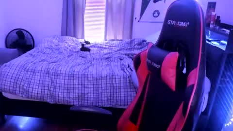 Snapshot of buffsexyman24 chatting on February 27, 2025, 8:42 pm buffsexyman24 online show from February 27, 2025, 8:42 pm