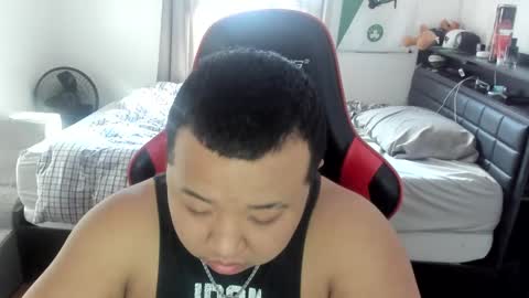 Snapshot of buffsexyman24 chatting on March 8, 2025, 9:18 pm buffsexyman24 online show from March 8, 2025, 9:18 pm