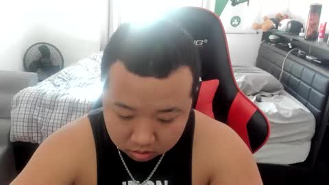 Snapshot of buffsexyman24 chatting on March 11, 2025, 6:41 pm buffsexyman24 online show from March 11, 2025, 6:41 pm