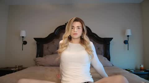 buitifulblonde online show from April 17, 2026, 5:16 pm