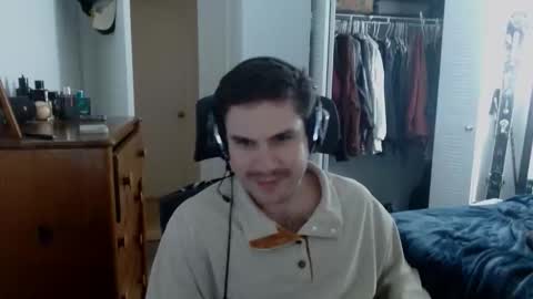 bukkaking online show from December 19, 2025, 4:52 am
