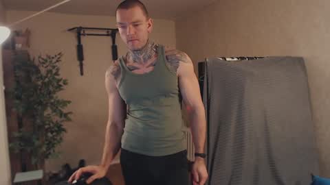 Dmitriy  online show from January 19, 2025, 4:01 am