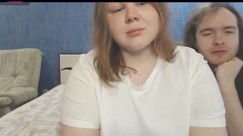 Snapshot of bull_cock_ chatting on January 2, 2025, 9:43 am Eva 22  and Anton 24   PVT IS OPENED 60min online show from January 2, 2025, 9:43 am