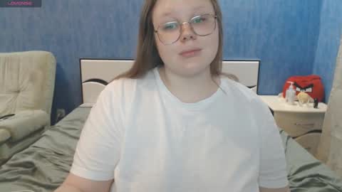 Snapshot of bull_cock_ chatting on March 10, 2025, 1:54 pm Eva 22  and Anton 24   PVT IS OPENED 60min online show from March 10, 2025, 1:54 pm
