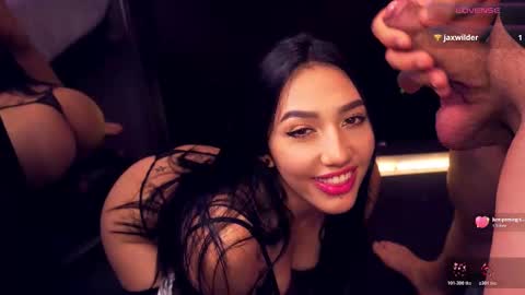 Snapshot of bull_vixen2001 chatting on November 8, 2025, 11:36 pm Bunny and The Rock online show from November 8, 2025, 11:36 pm