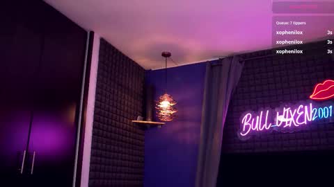 Bunny and The Rock online show from December 15, 2025, 11:58 am