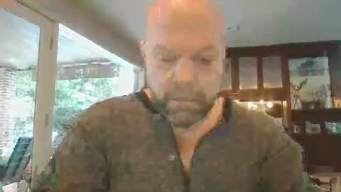 Snapshot of bulldog302w chatting on January 22, 2025, 1:00 pm bulldog302w online show from January 22, 2025, 1:00 pm