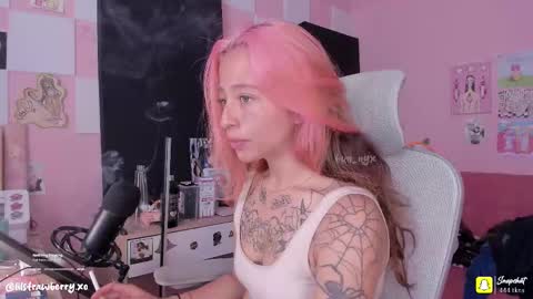 Snapshot of bun_nyx chatting on September 27, 2025, 6:02 pm online show from September 27, 2025, 6:02 pm