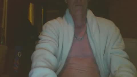 Dutch cock online show from May 3, 2026, 11:11 pm