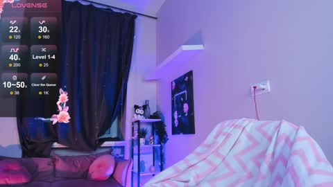 Snapshot of bunny__of_love chatting on February 5, 2025, 7:53 pm Sasha online show from February 5, 2025, 7:53 pm