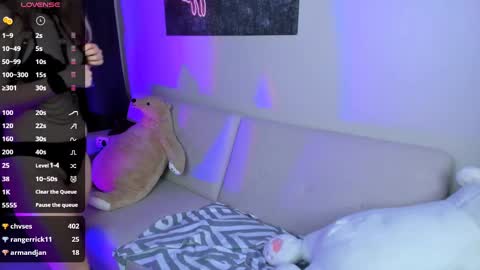 Snapshot of bunny__of_love chatting on February 11, 2025, 9:42 am Sasha online show from February 11, 2025, 9:42 am