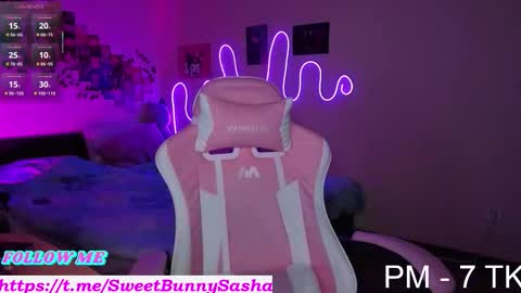 Snapshot of bunny__of_love chatting on September 13, 2025, 5:46 pm Sasha online show from September 13, 2025, 5:46 pm