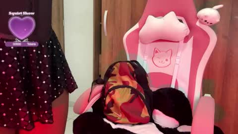 Isa online show from January 11, 2026, 11:43 pm