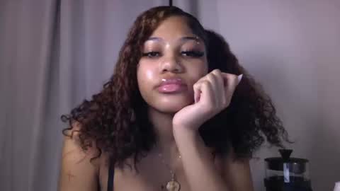 bunnybarbi3 online show from October 17, 2025, 2:37 am