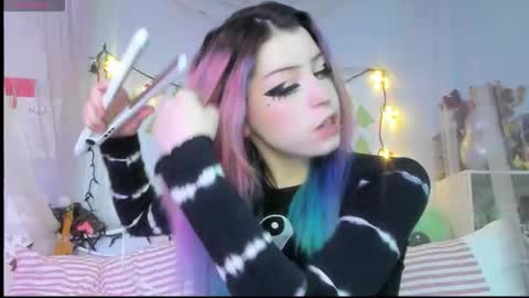 Snapshot of bunnyislewd chatting on December 17, 2025, 5:35 am bunnyislewd online show from December 17, 2025, 5:35 am