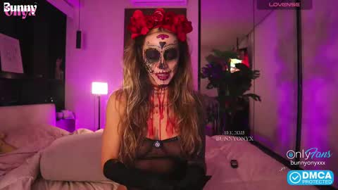 Stephanie   Next stream TUESDAY   6pm  PDT online show from October 31, 2025, 11:28 pm