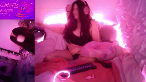 Snapshot of bunnyslutt chatting on February 28, 2026, 5:03 pm bunnyslutt online show from February 28, 2026, 5:03 pm