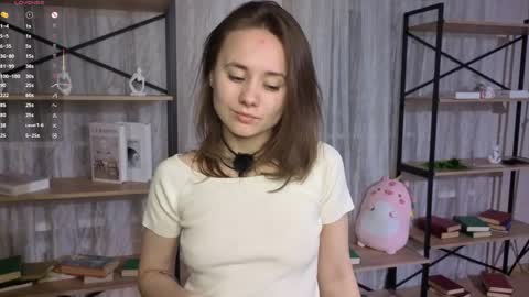Snapshot of bunnyvice chatting on May 5, 2026, 8:28 pm Lizy online show from May 5, 2026, 8:28 pm