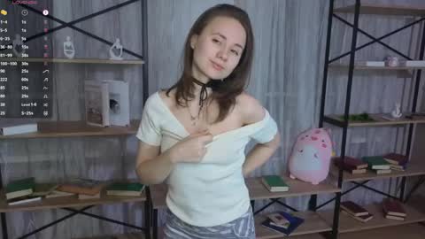 Snapshot of bunnyvice chatting on May 10, 2026, 8:14 pm Lizy online show from May 10, 2026, 8:14 pm
