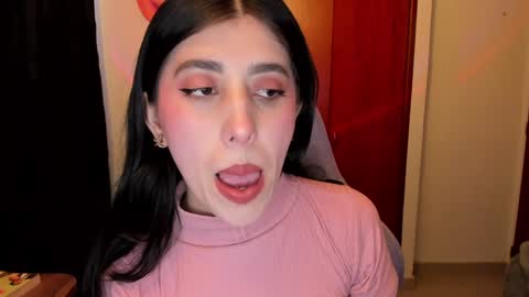 Snapshot of bunnyy09 chatting on December 22, 2024, 8:47 pm Jess online show from December 22, 2024, 8:47 pm