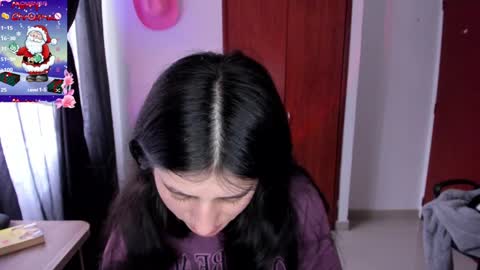 Snapshot of bunnyy09 chatting on December 23, 2024, 6:05 pm Jess online show from December 23, 2024, 6:05 pm