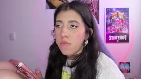 Snapshot of bunnyy09 chatting on February 3, 2025, 8:24 pm Jess online show from February 3, 2025, 8:24 pm