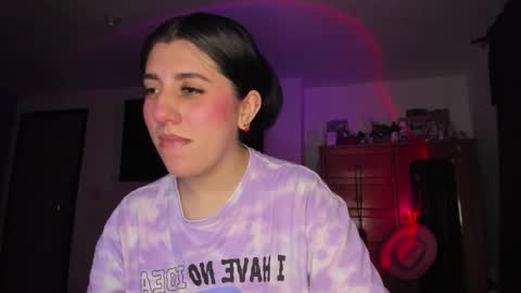 Snapshot of bunnyy09 chatting on October 17, 2025, 2:04 am Jess online show from October 17, 2025, 2:04 am