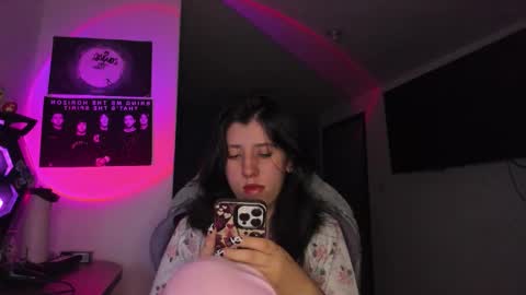 Snapshot of bunnyy09 chatting on February 3, 2026, 2:53 am Jess online show from February 3, 2026, 2:53 am