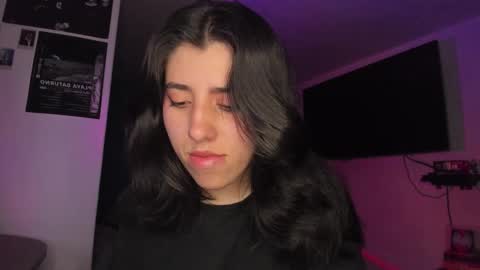 Snapshot of bunnyy09 chatting on February 17, 2026, 1:35 am Jess online show from February 17, 2026, 1:35 am