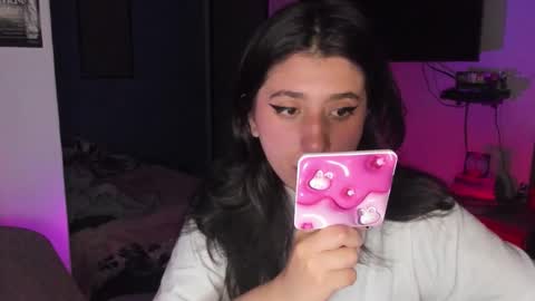 Snapshot of bunnyy09 chatting on February 19, 2026, 3:13 am Jess online show from February 19, 2026, 3:13 am