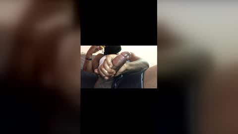 burgerboy06 online show from December 17, 2025, 7:14 am