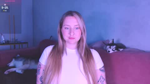 Lissa online show from October 21, 2025, 8:09 pm