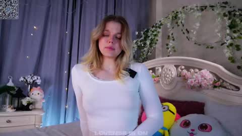 Jessica online show from February 9, 2026, 3:27 pm