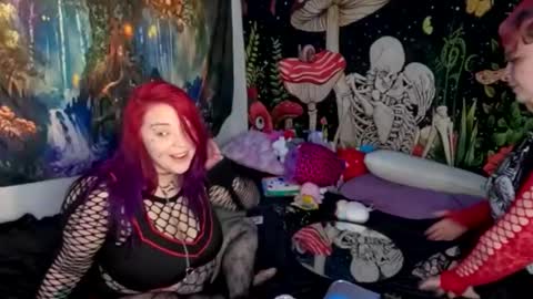 lilly online show from June 9, 2026, 7:47 pm