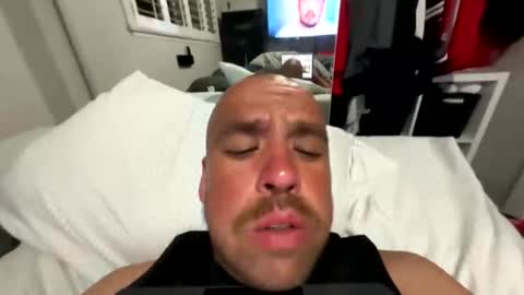 Snapshot of burrito38 chatting on March 31, 2026, 6:14 am burrito38 online show from March 31, 2026, 6:14 am