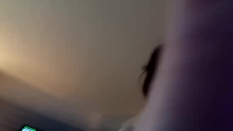 Snapshot of bushdoctor1 chatting on December 10, 2024, 2:06 pm bushdoctor1 online show from December 10, 2024, 2:06 pm