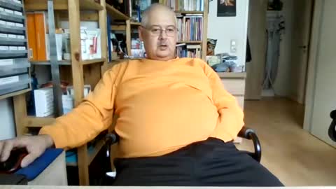 busi online show from June 15, 2026, 3:25 pm