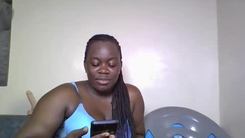 Snapshot of busty_mellons chatting on September 20, 2025, 12:44 am busty_mellons online show from September 20, 2025, 12:44 am