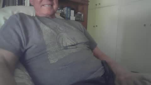 butterband online show from October 3, 2025, 8:28 pm