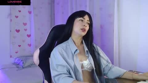 Antonella online show from January 13, 2026, 9:42 pm