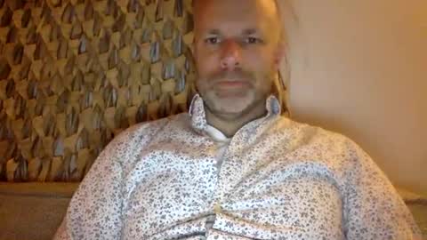 buurman1982isback online show from October 16, 2025, 9:38 pm