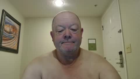 Snapshot of bwgrady100477357258 chatting on October 22, 2025, 11:32 am bwgrady100477357258 online show from October 22, 2025, 11:32 am