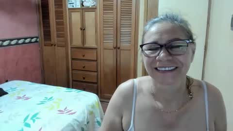 Snapshot of caarlaa_69 chatting on January 26, 2025, 10:02 am caarlaa_69 online show from January 26, 2025, 10:02 am