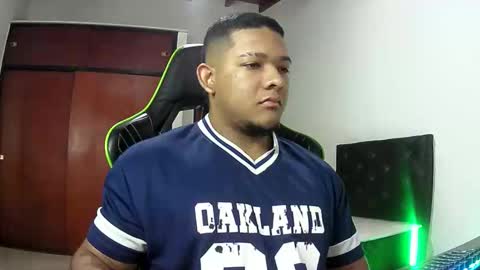 Snapshot of caballerozodi chatting on December 2, 2025, 11:48 am caballerozodi online show from December 2, 2025, 11:48 am